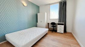 Private room for rent for €620 per month in Créteil, Rue Charpy