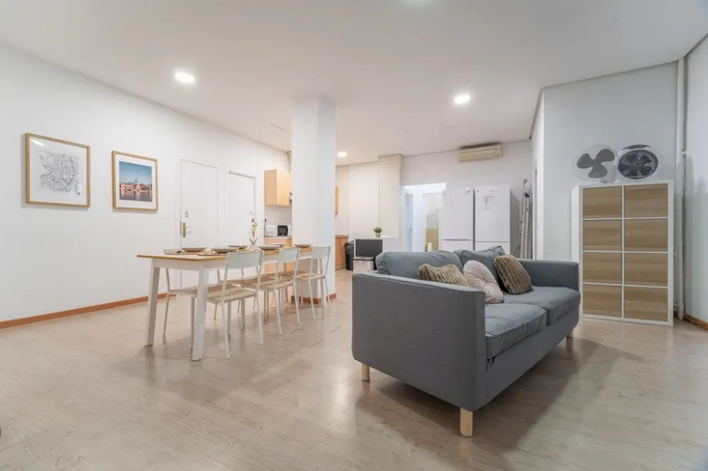 Private room in Glorieta de Quevedo, Madrid (1347483) COMMON_AREA 1