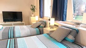 Отдельная комната сдается в аренду за 799 € в месяц в Hürth, Sudetenstraße