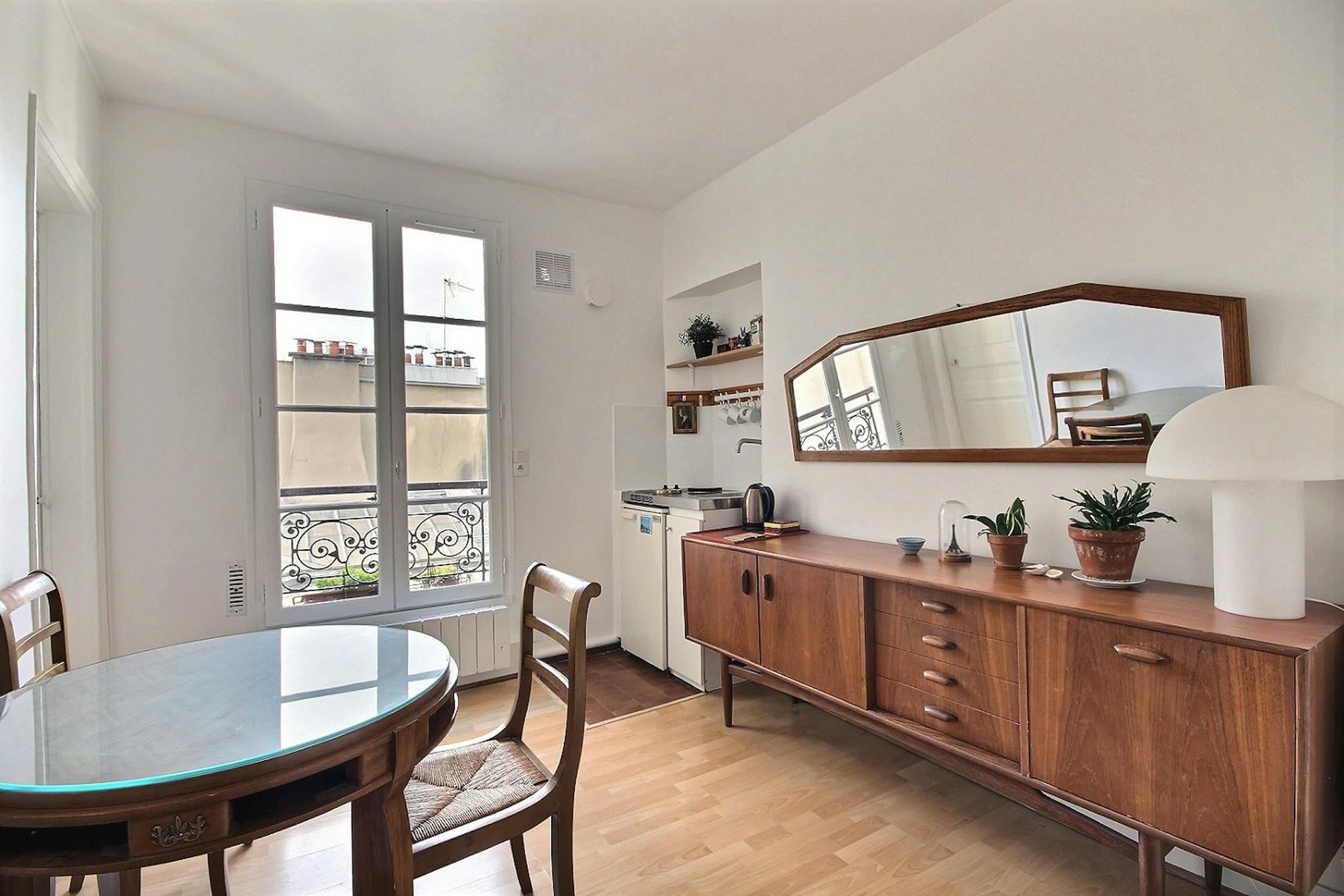 Rue du Bourg Tibourg, Paris preview