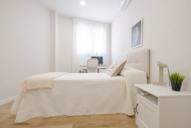 Private room in Calle de Antonio Prieto, Madrid (1347849) room image 1