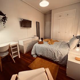 Общая комната сдается в аренду за 550 € в месяц в Bilbao, Avenida del Ferrocarril