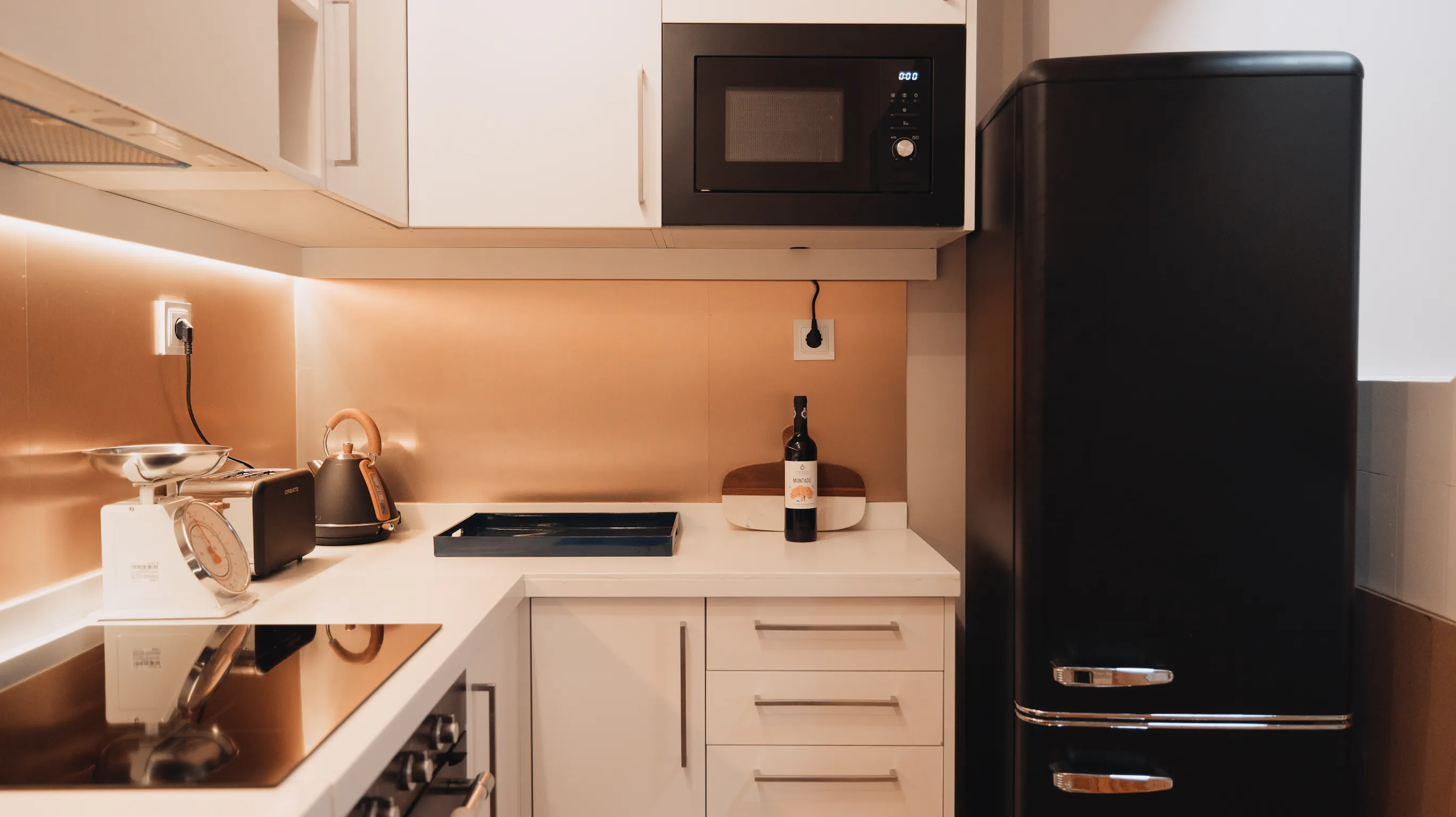 2-Bedroom Apartment in Travessa do Terreirinho, Lisbon (1348240) ROOM 1