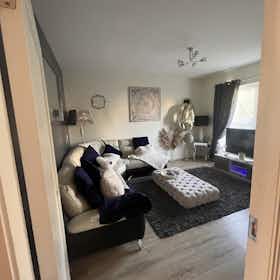 Shared room for rent for €1,680 per month in Dublin, St Doolagh's Square