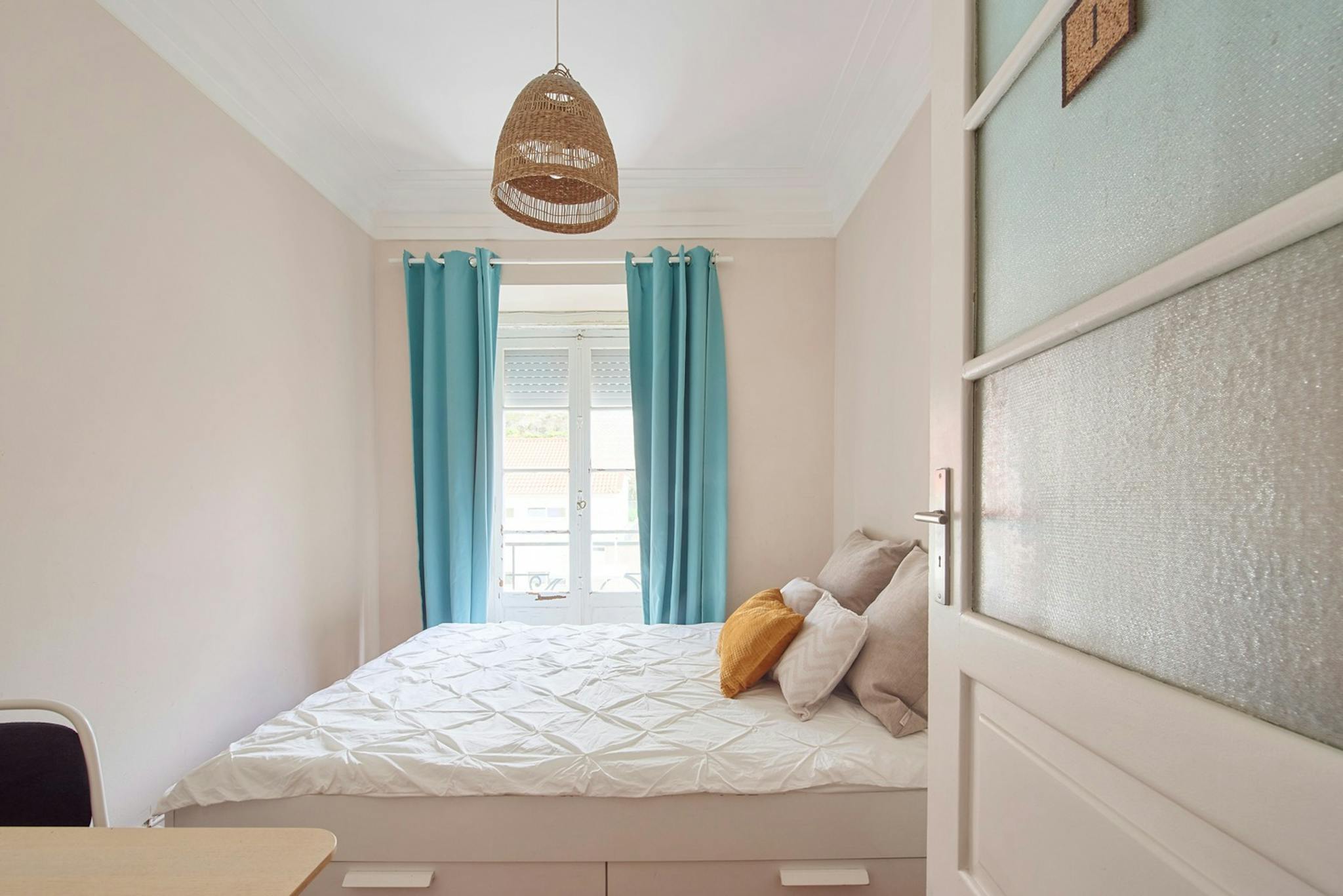 Rua Actor Vale, Lisbon preview