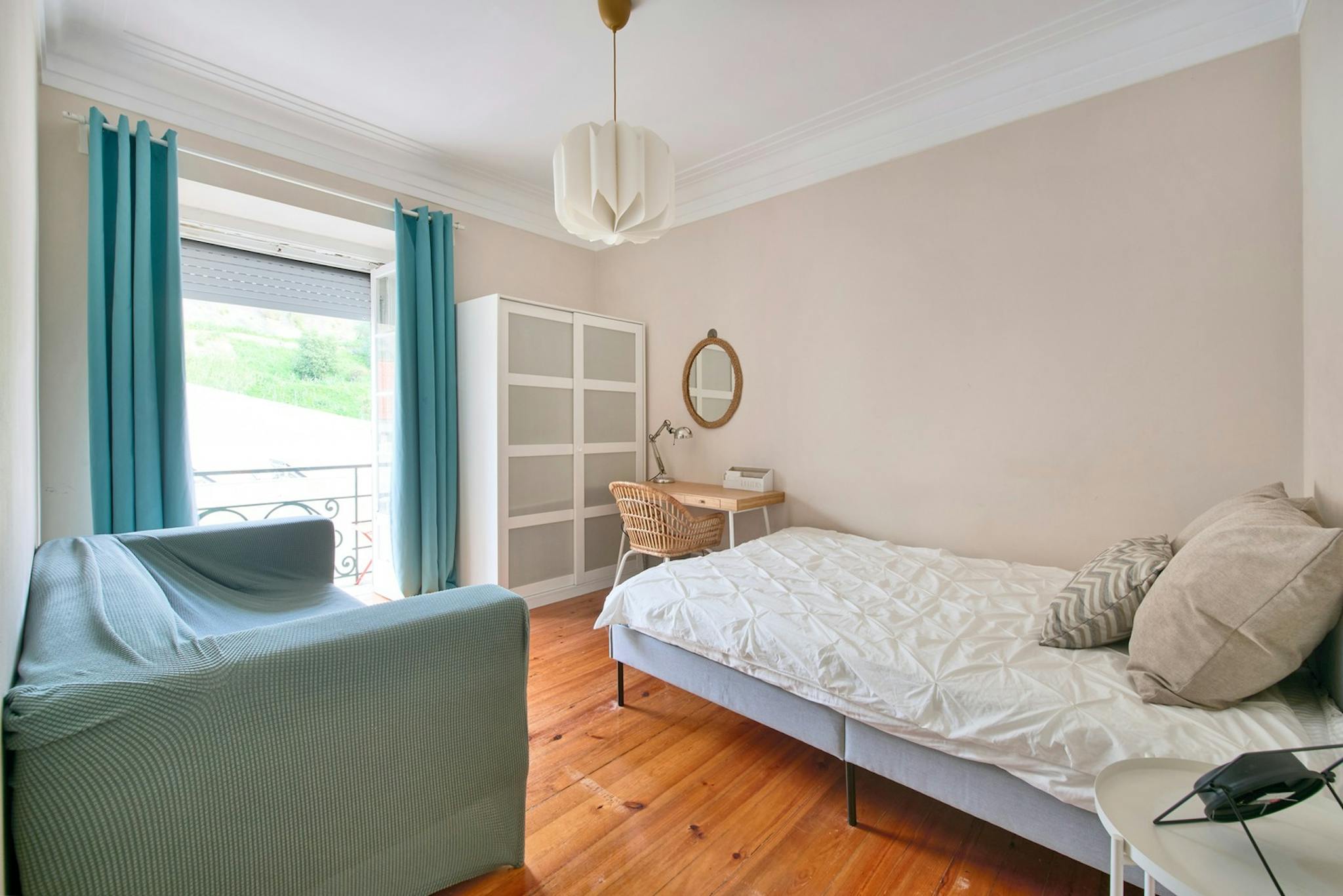 Rua Actor Vale, Lisbon preview