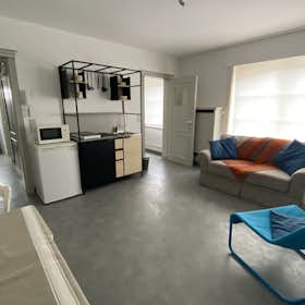 Huis te huur voor € 1.100 per maand in Tervuren, Brusselsesteenweg