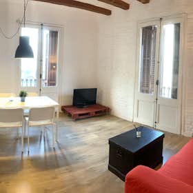 Apartment for rent for €2,200 per month in Barcelona, Carrer del Torrent de l'Olla