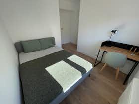 Privé kamer te huur voor € 460 per maand in Guadalajara, Calle de San Roque