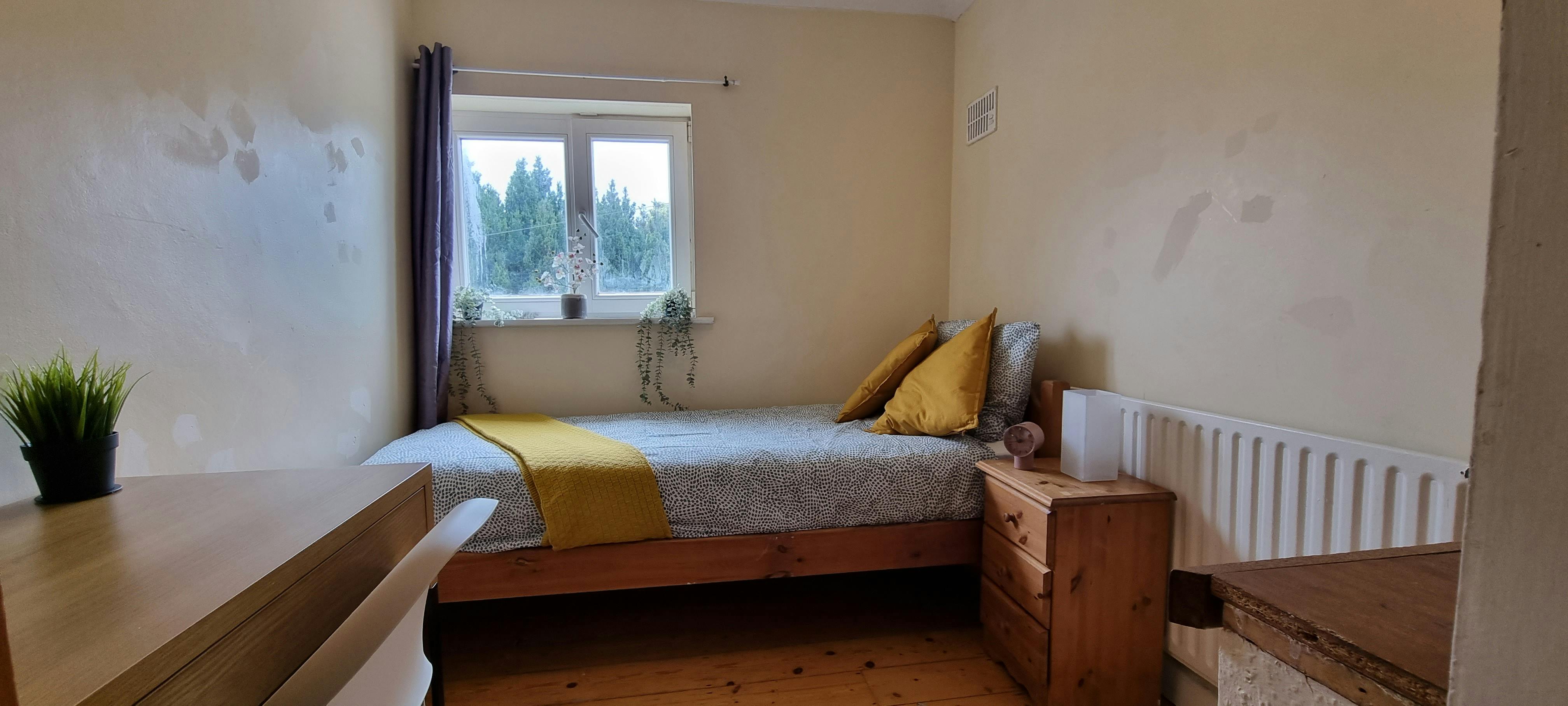 Private room for rent for €823 per month in Dublin, Shanard Road