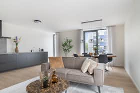 Appartement te huur voor € 2.195 per maand in Nieuwegein, Wattbaan
