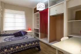 Privé kamer te huur voor € 380 per maand in Salamanca, Calle Santos Jiménez