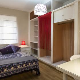 WG-Zimmer for rent for 380 € per month in Salamanca, Calle Santos Jiménez