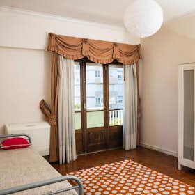 Private room for rent for €580 per month in Lisbon, Rua da Cidade de Cádiz