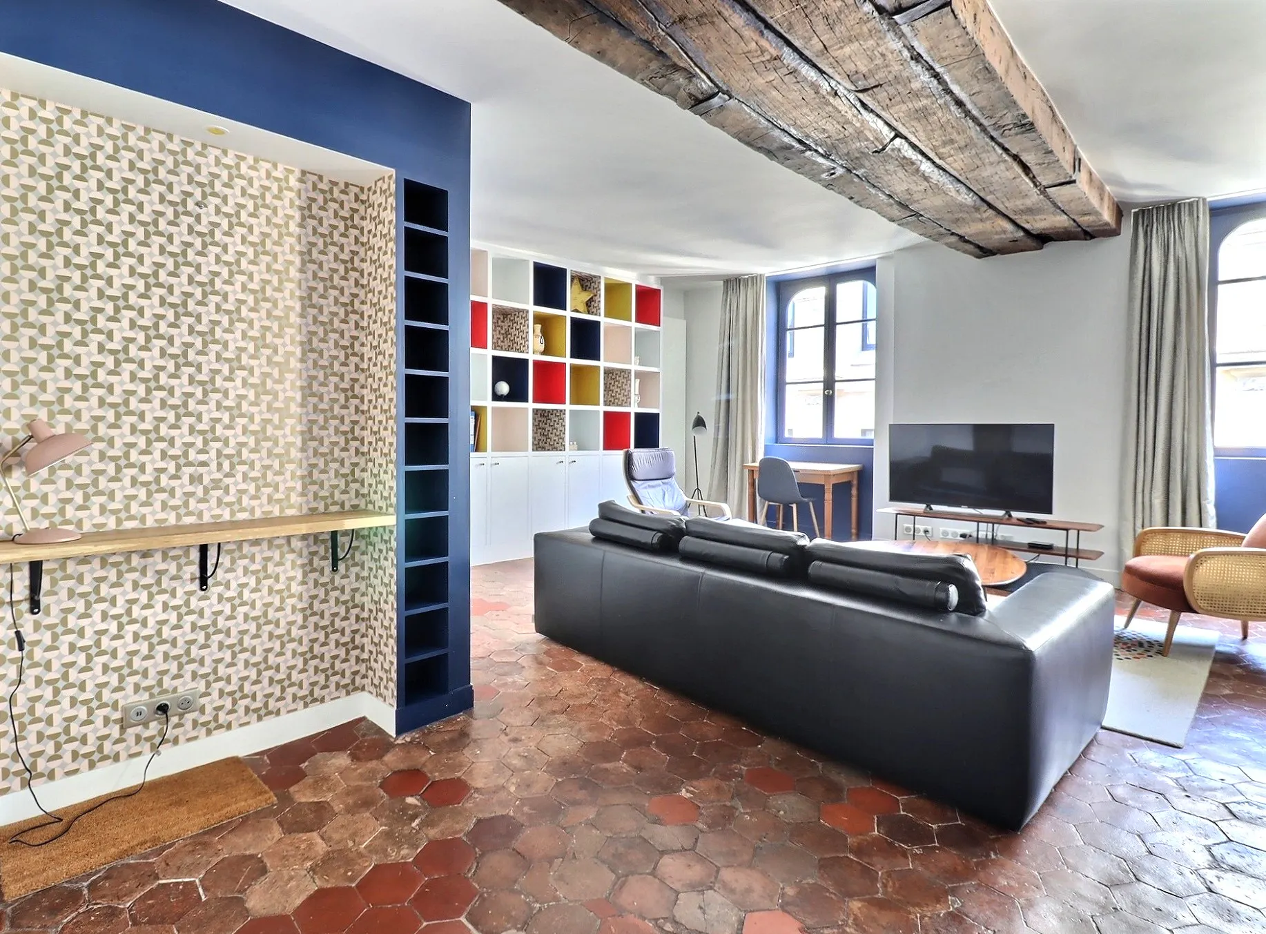 1-Bedroom Apartment in Rue Jean-Jacques Rousseau, Paris (1350704) ROOM 1
