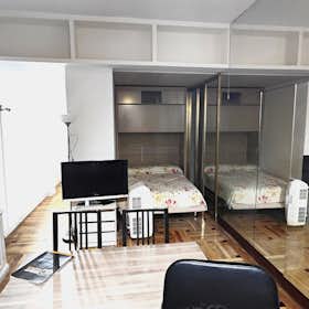 Studio for rent for €849 per month in Madrid, Plaza de San Juan de la Cruz
