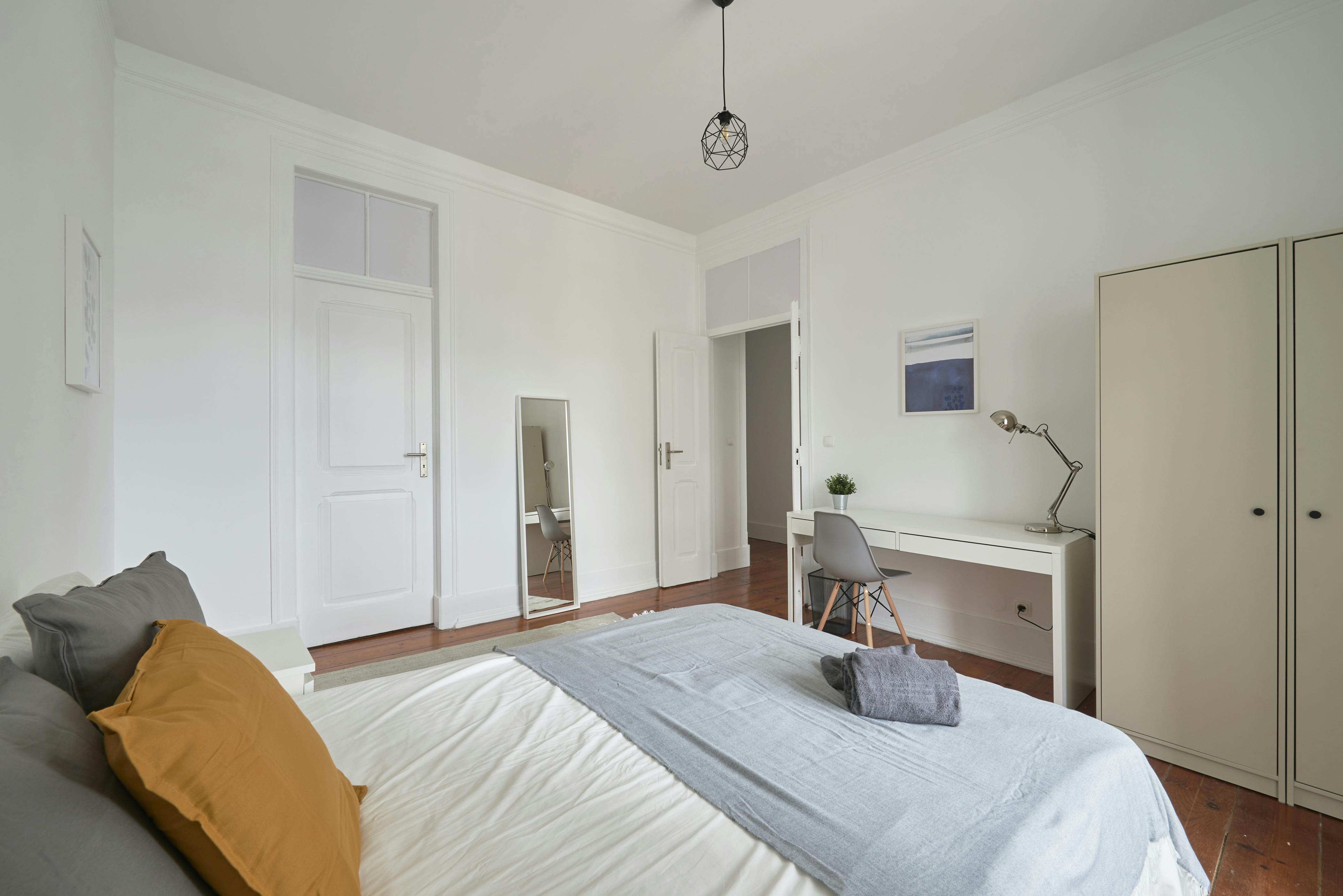 Rua Gonçalves Crespo, Lisbon preview