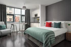 单间公寓 正在以 €2,670 的月租出租，其位于 Manchester, Church Street