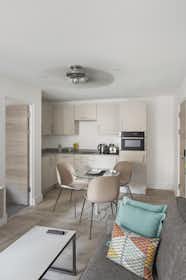 Appartamento in affitto a 3.730 £ al mese a Brighton, Queen Square