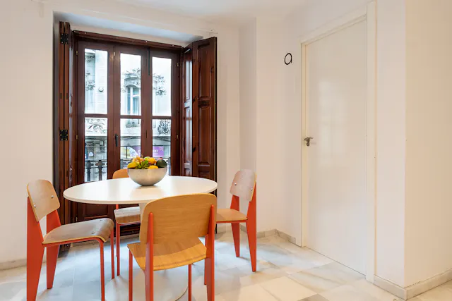 Private room in Carrer de la Pau, Valencia (1351195) room image 20