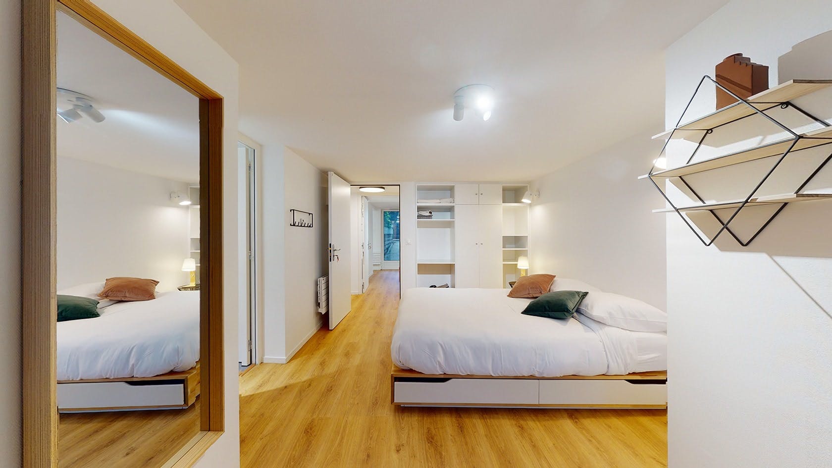 preview gallery tile