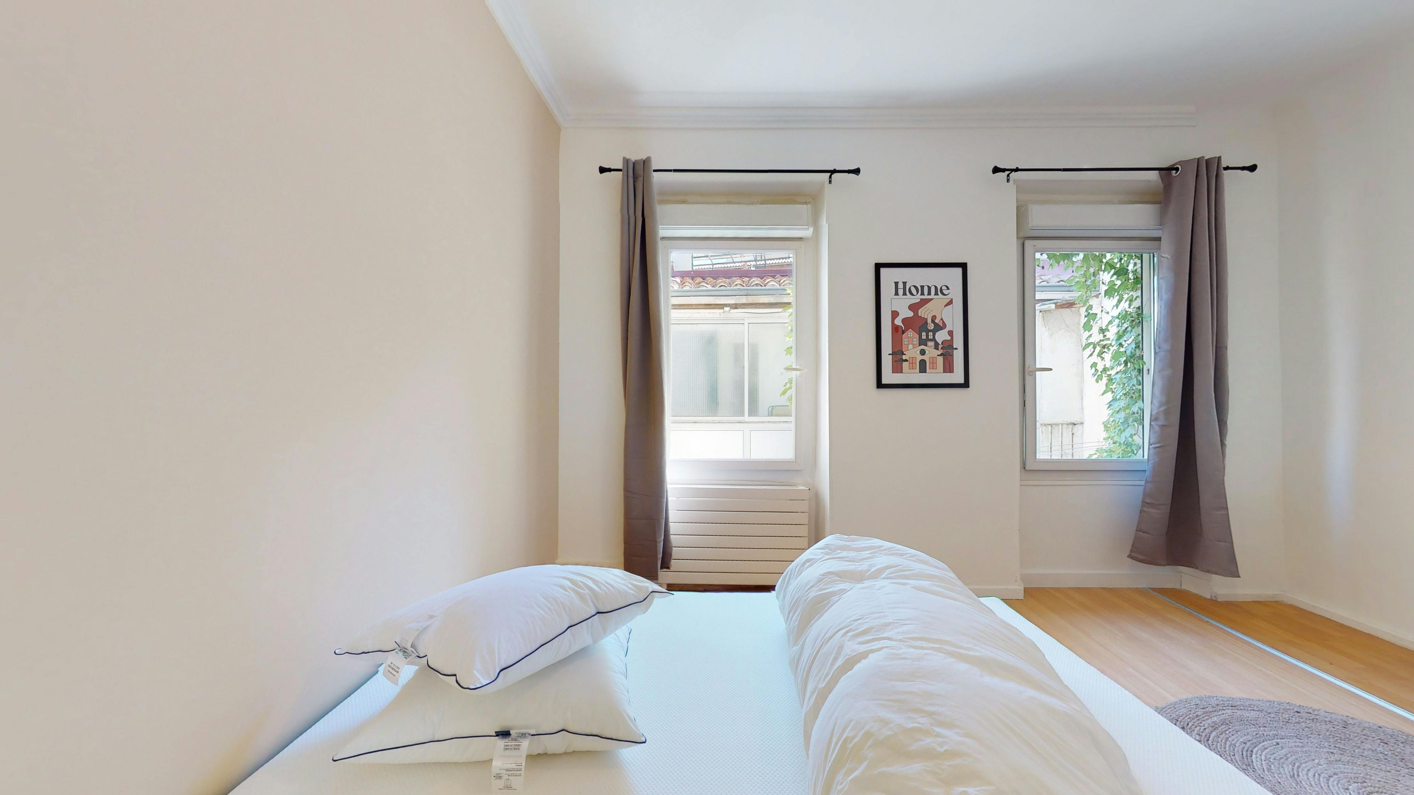 Chambre privée à louer pour 639 €/mois à Marseille, Rue de l'Olivier