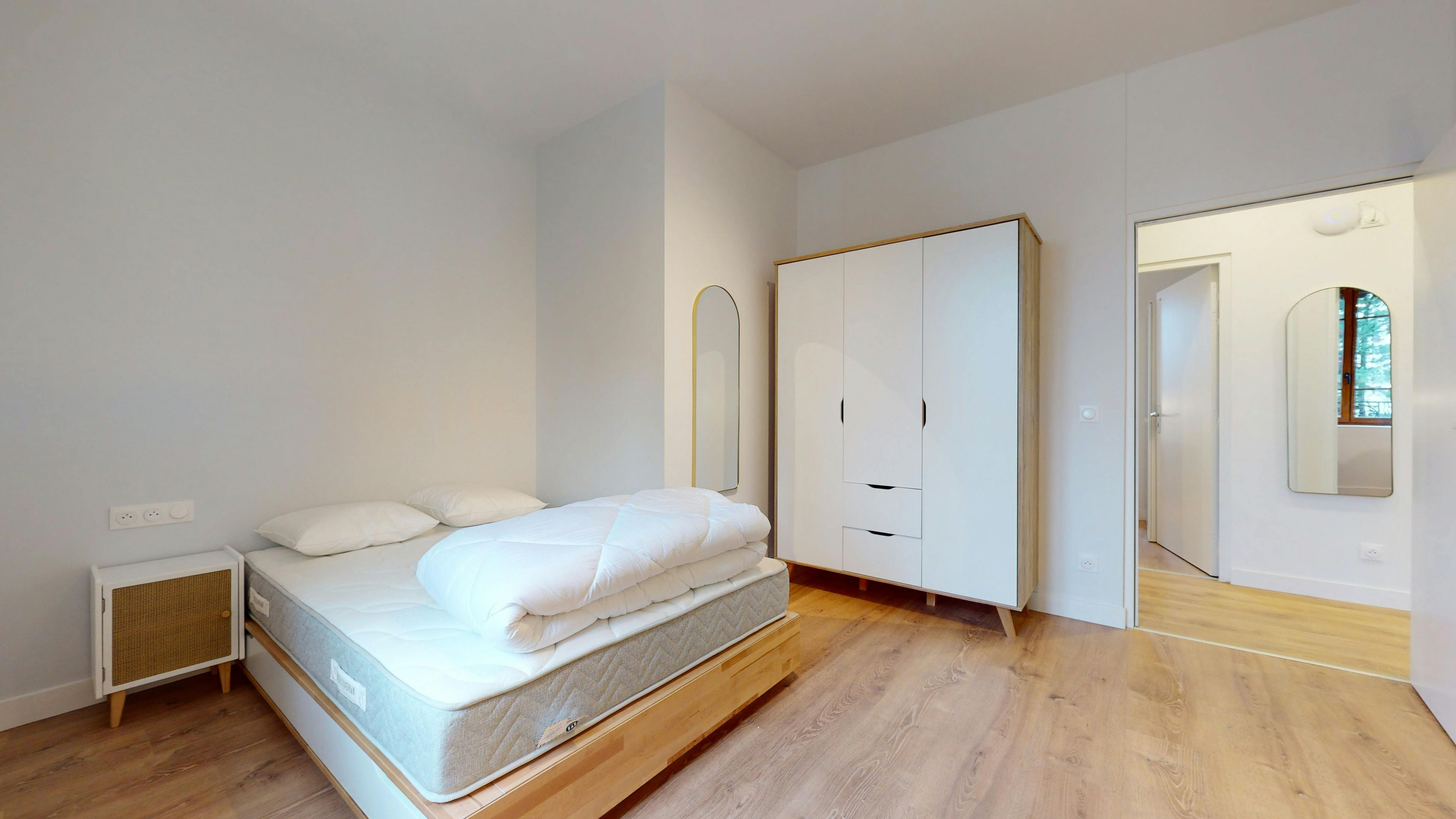 Apartment Lyon, 337m² — photo 101