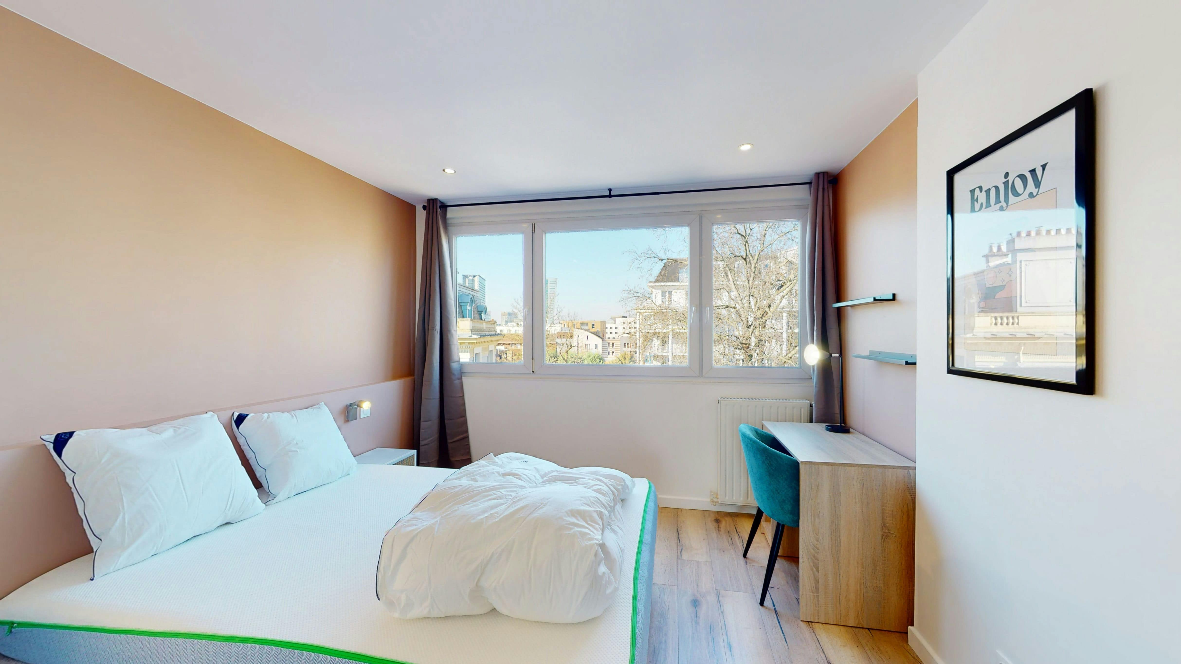 Rue de la Madeleine, Lille preview