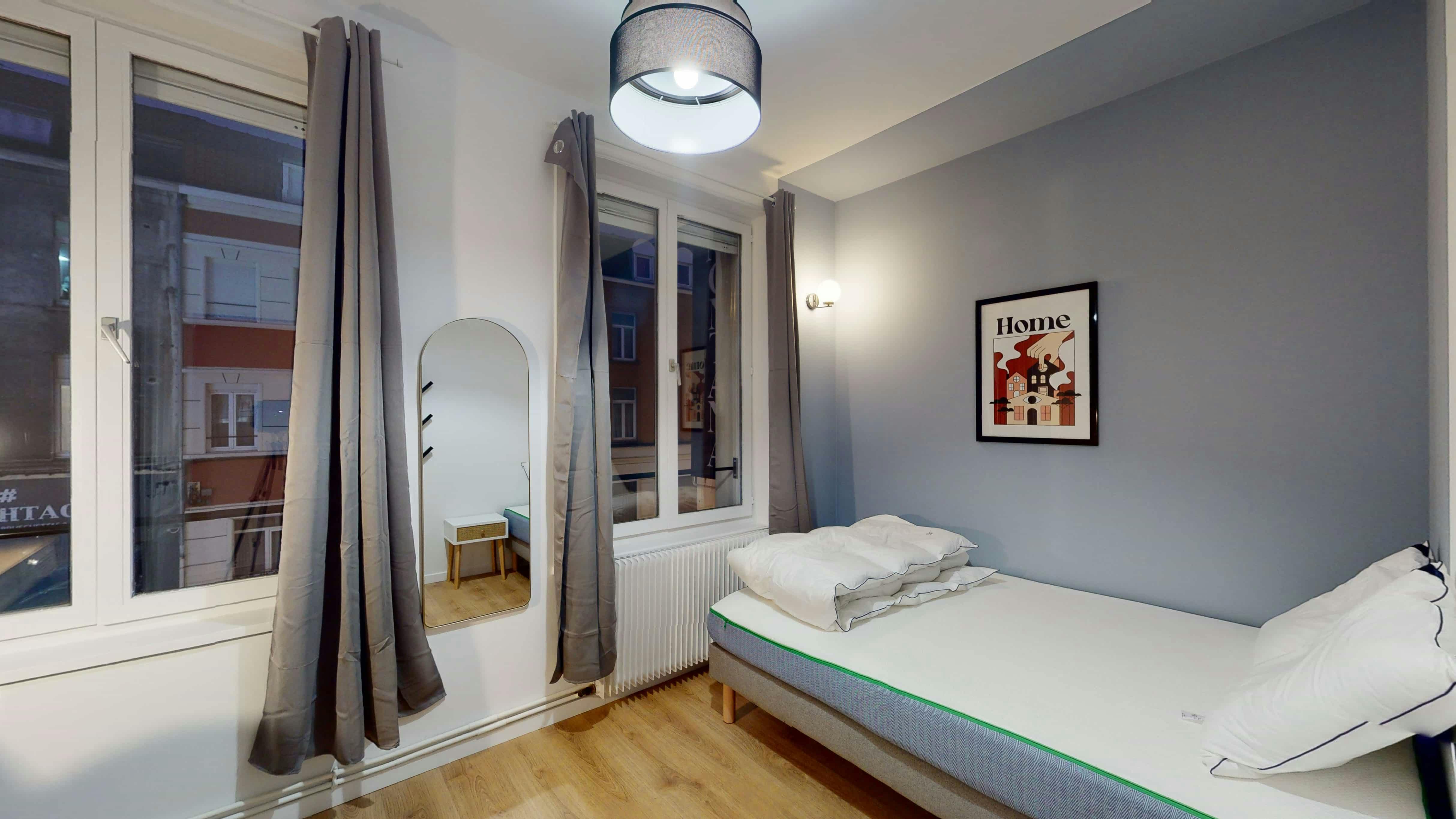 Rue d'Isly, Lille preview