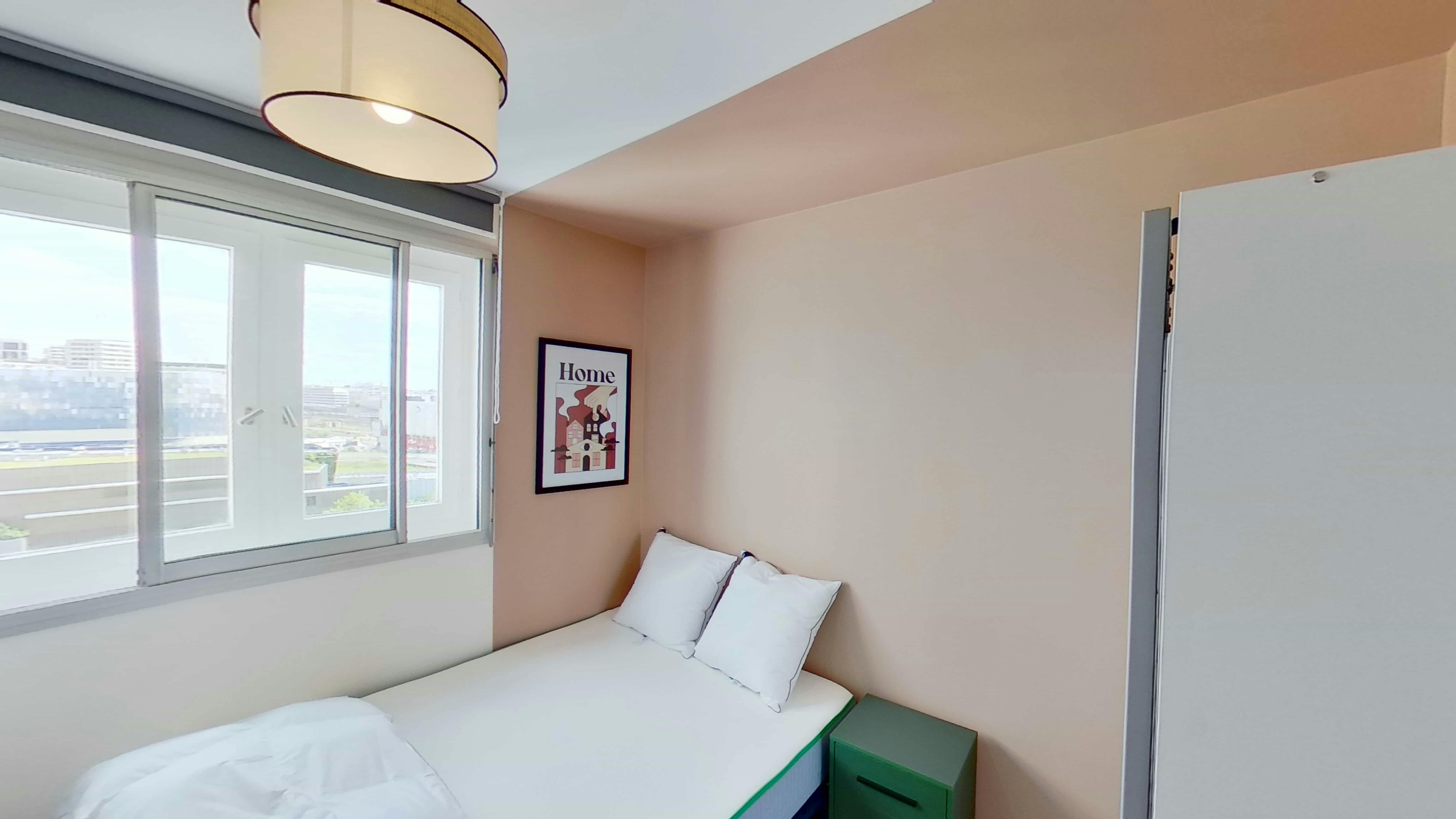 Отдельная комната сдается в аренду за 928 € в месяц в Clichy, Rue des Cailloux