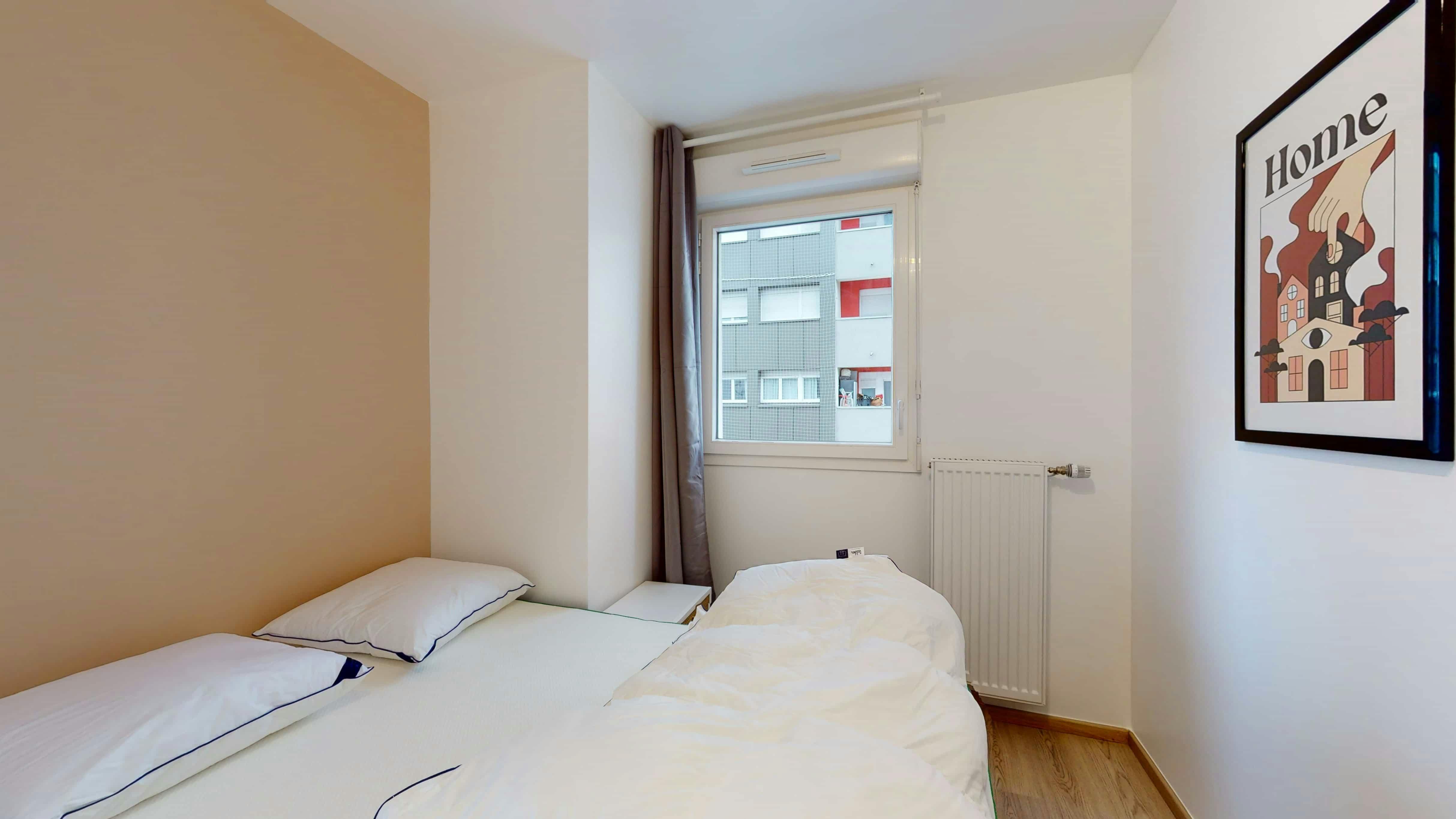 Apartment Bezons, 1 bed, 10m² — photo 363