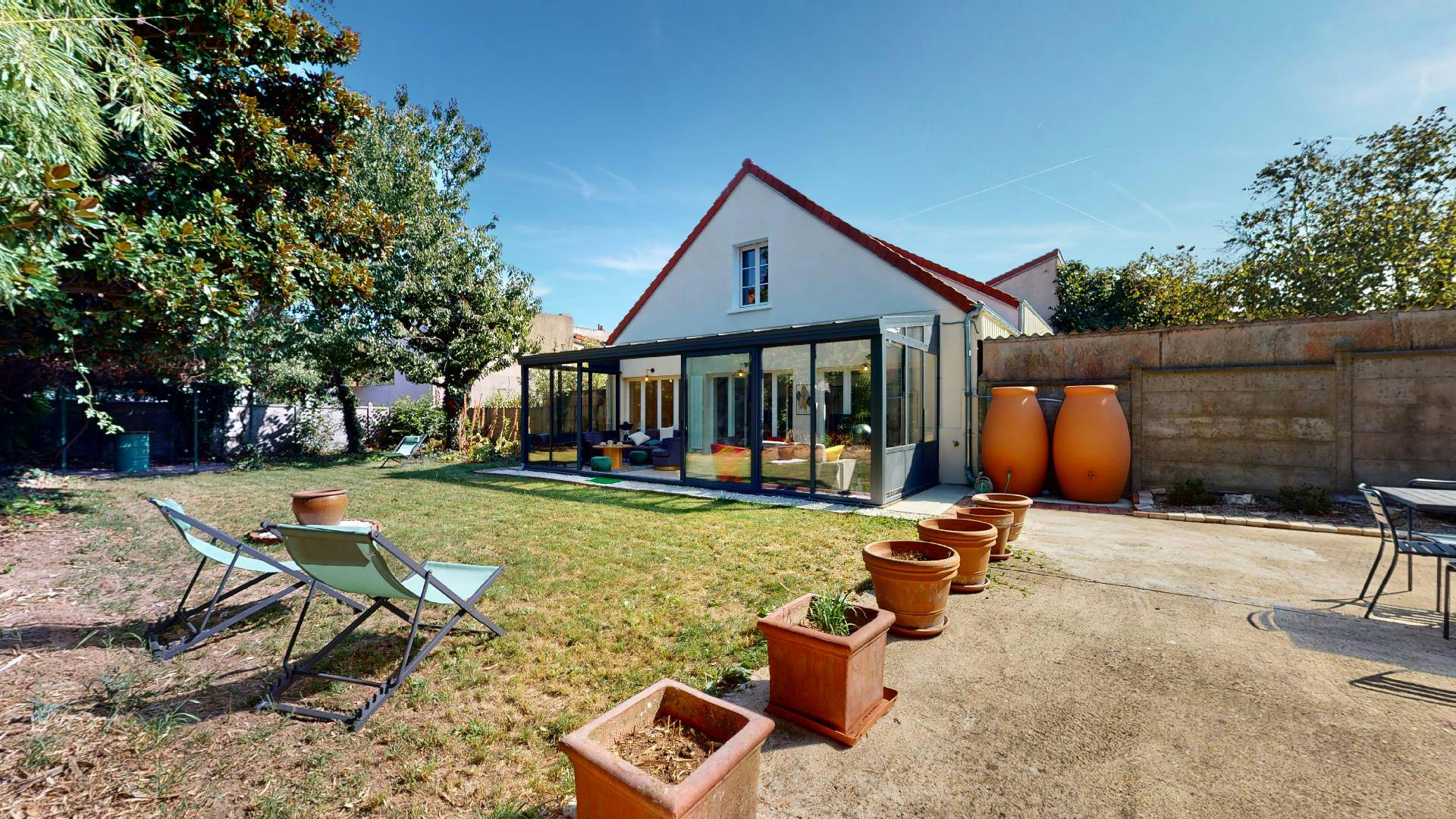 Rue du 11 Novembre, Villejuif preview