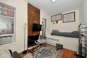 Studio for rent for $16,972 per month in New York City, East 92nd Street