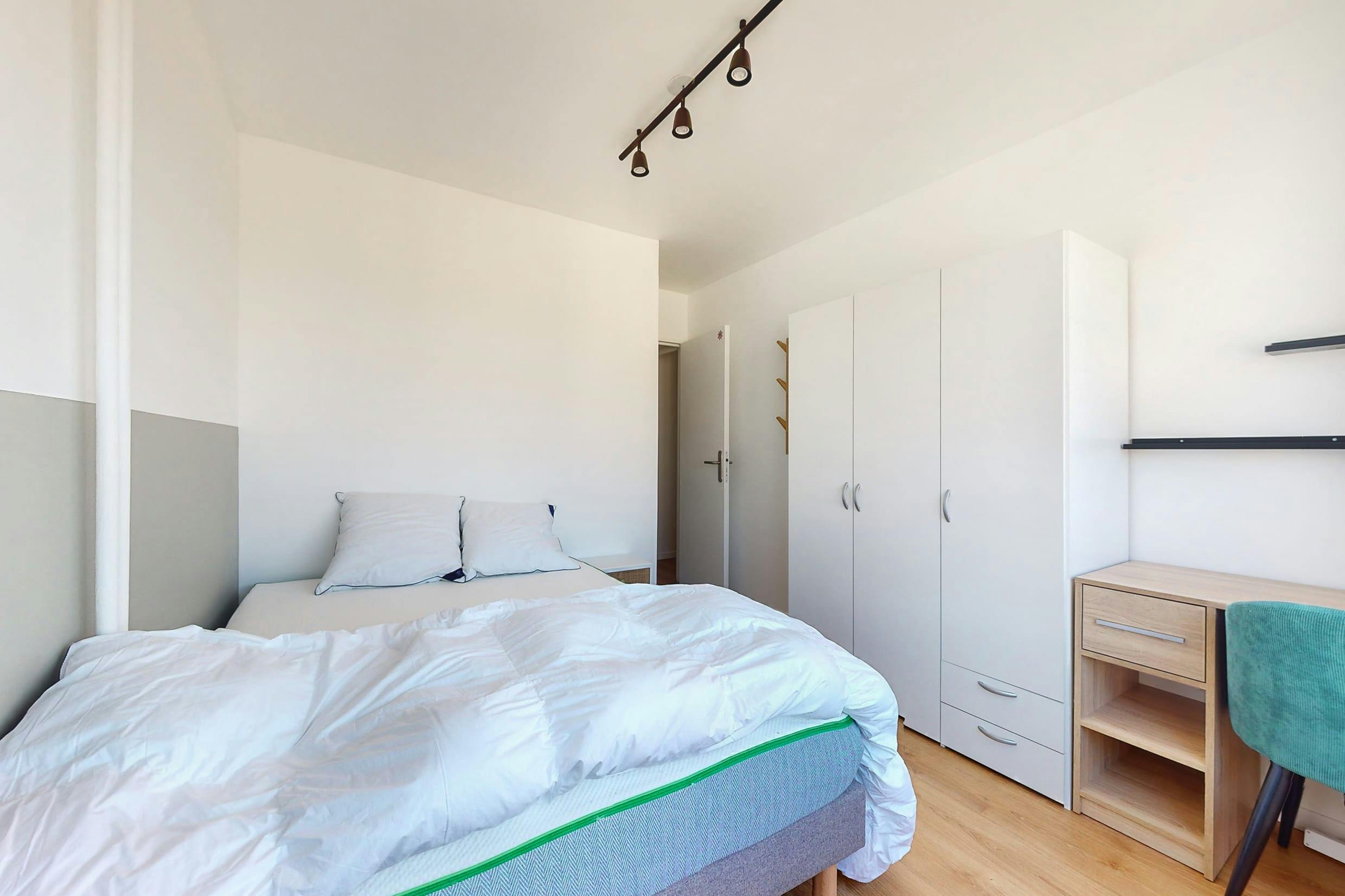 Single room Nanterre, 9m² — photo 14