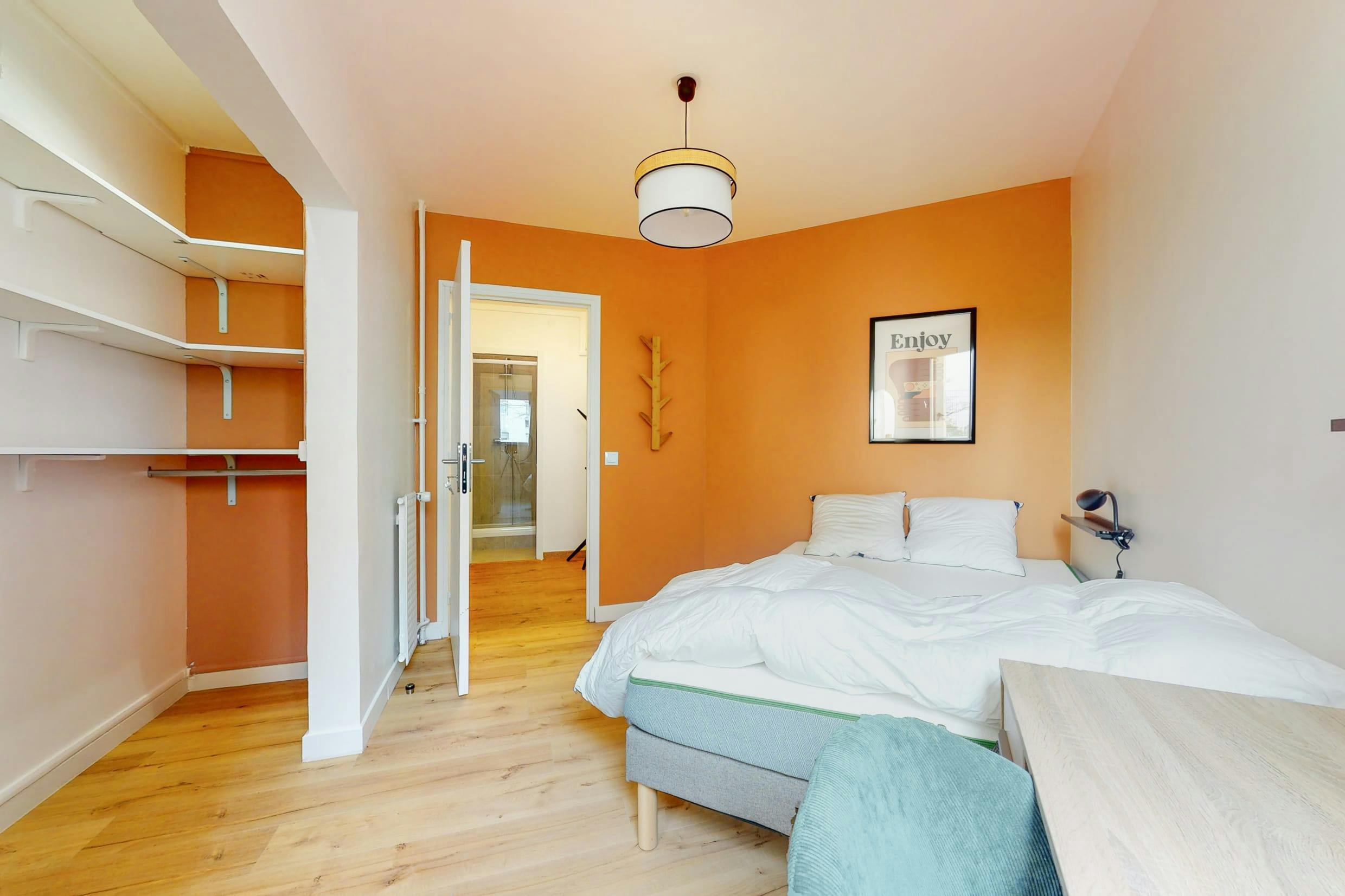 Rue Emile Zola, Asnières-sur-Seine preview