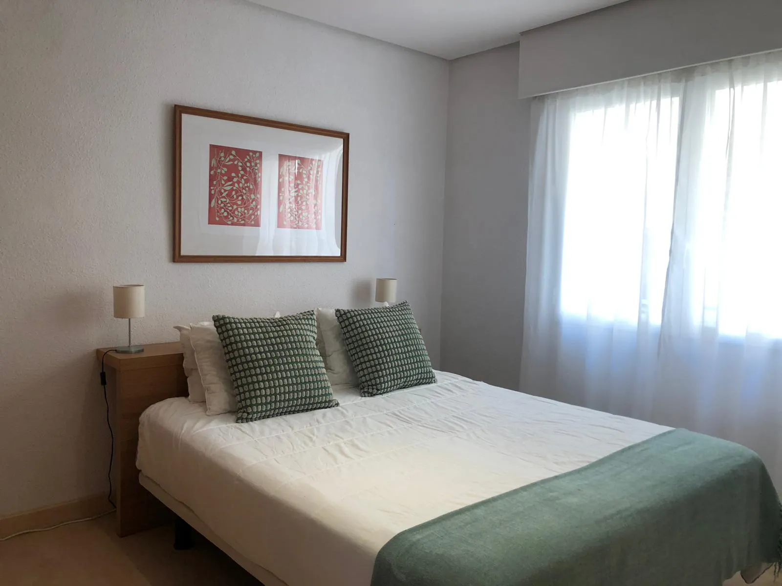 1-Bedroom Apartment in Calle de Jaime el Conquistador, Madrid (1351991) ROOM 2