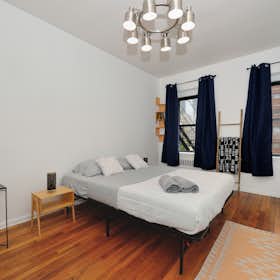 单间公寓 正在以 $16,999 的月租出租，其位于 New York City, 9th Avenue