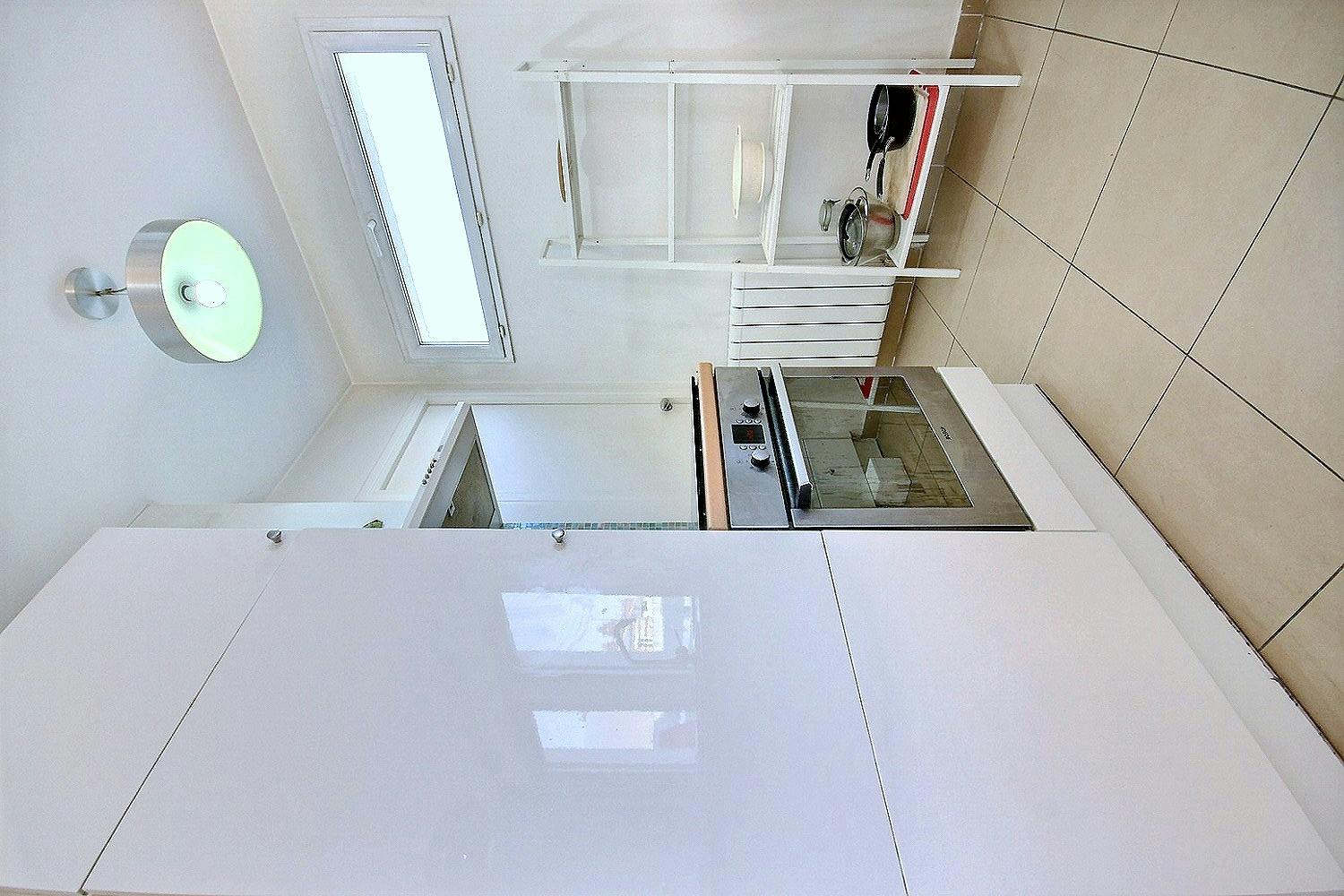 1-Bedroom Apartment in Rue Daubenton, Paris (1352015) room image 10