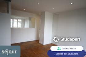 Private room for rent for €487 per month in Chelles, Rue Jeanne d'Arc