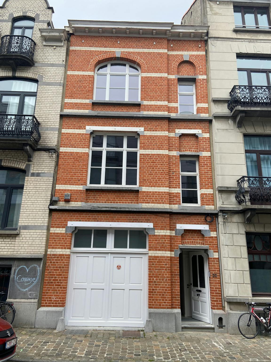Rue des Bataves, Etterbeek preview
