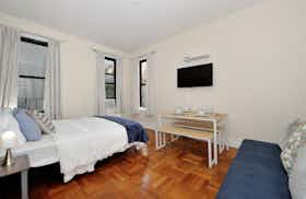Wohnung zu mieten für $17,083 pro Monat in New York City, East 77th Street