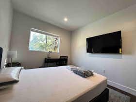 Private room for rent for $1,550 per month in Los Angeles, North La Brea Avenue