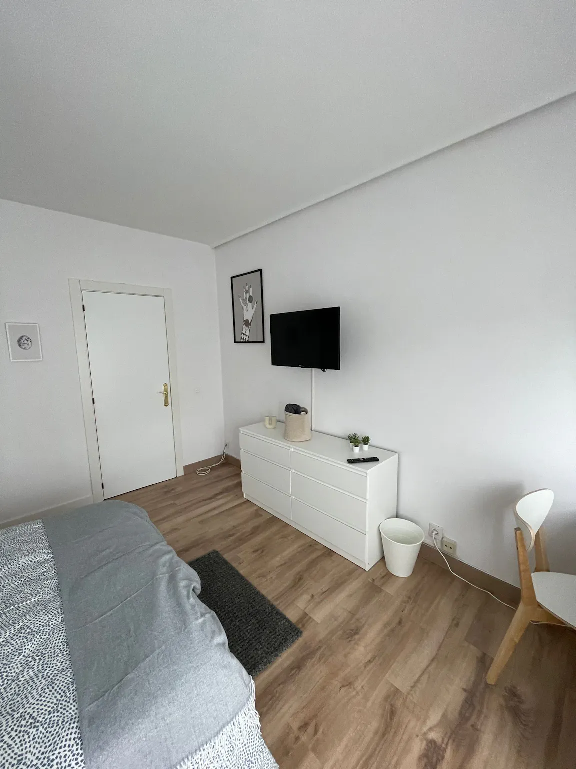 Private room in Luis Braille Kalea, Bilbo 3