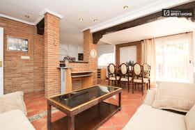 Квартира за оренду для 630 EUR на місяць у Granada, Callejón de Lebrija
