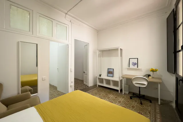 Private room in Carrer Nou de la Rambla, Barcelona (1355889) room image 2