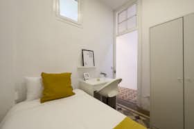 Спільна кімната за оренду для 400 EUR на місяць у Barcelona, Carrer Nou de la Rambla