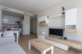 Appartement te huur voor € 1.900 per maand in Valencia, Avinguda de Peris i Valero