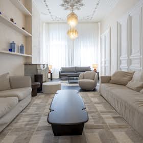 Lägenhet att hyra för 995 € i månaden i Antwerpen, Walenstraat