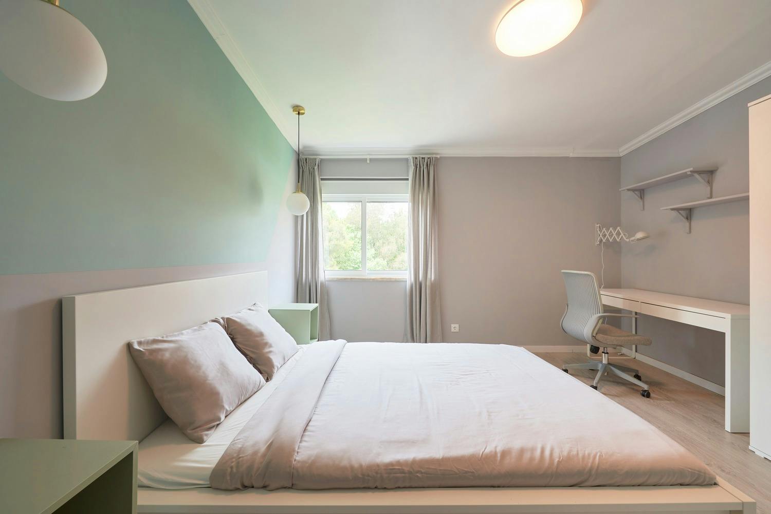 Rua de São Bernardo, Lisbon preview