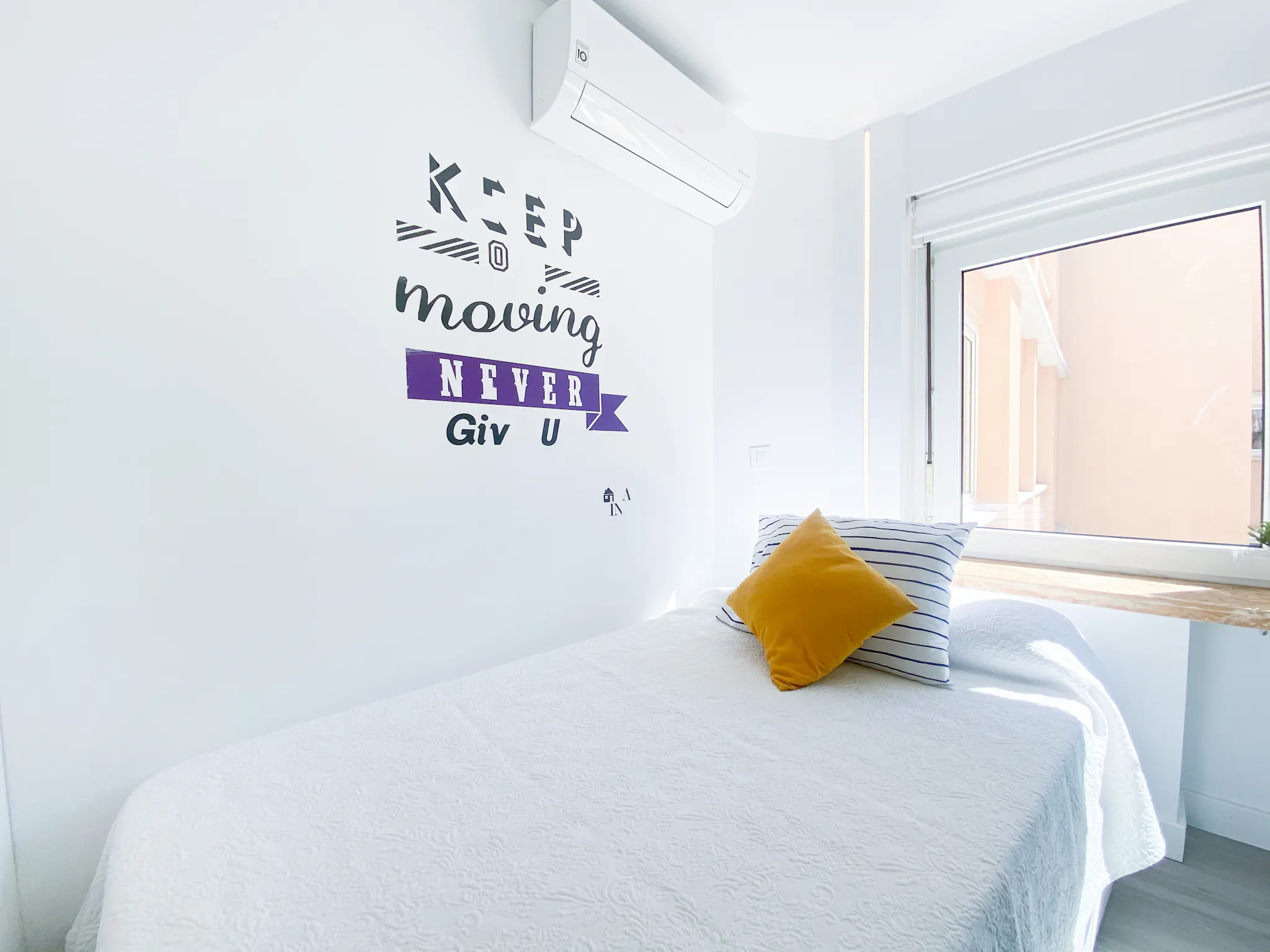 Private room in Calle de la Brisa, Madrid (1356442) ROOM 3